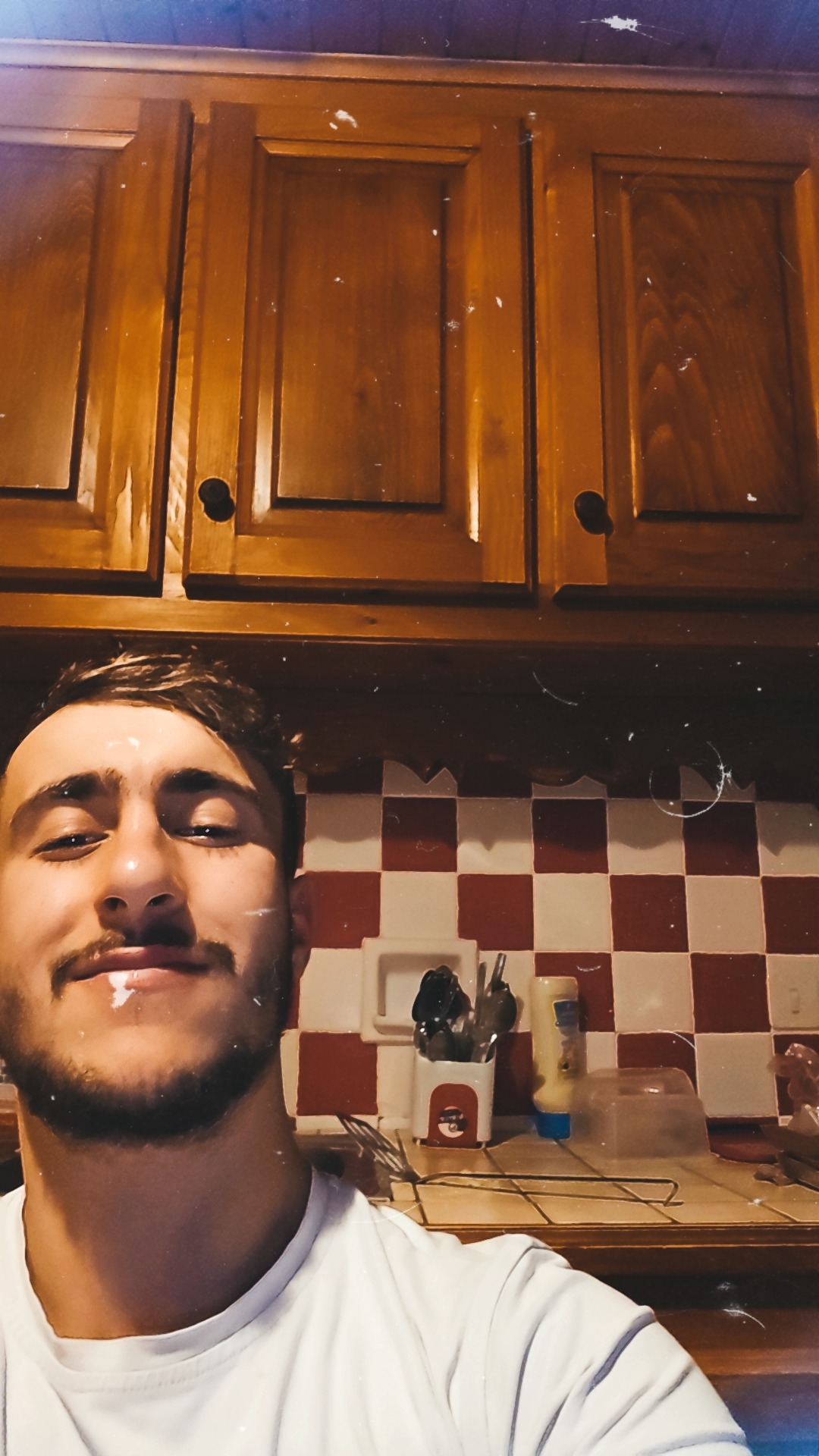 Profil de Leis, 21 ans, Gay Monaco à Pellerey