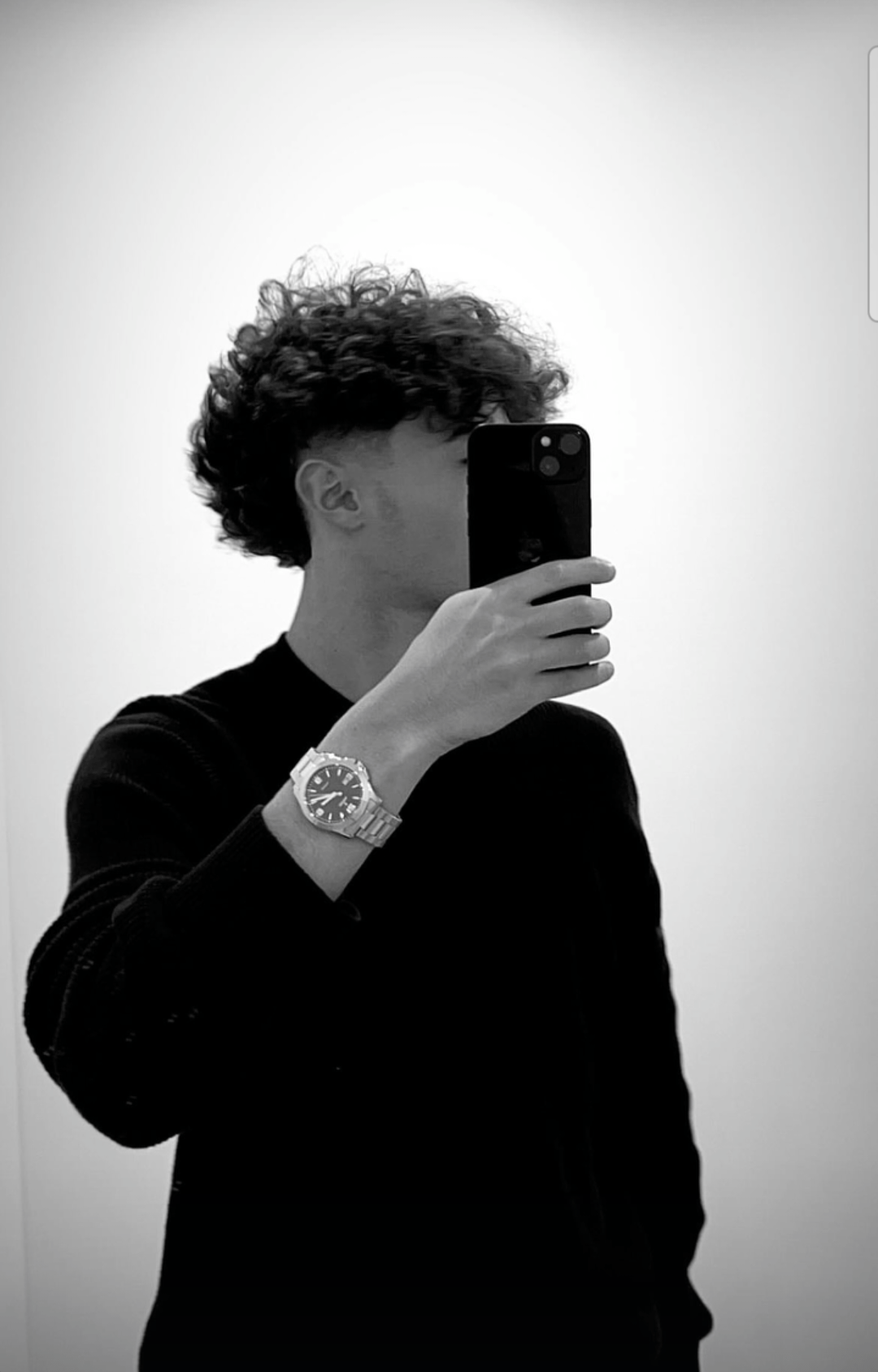 Profil de Mountaga, 20 ans, Gay Monaco à Arraye-et-Han