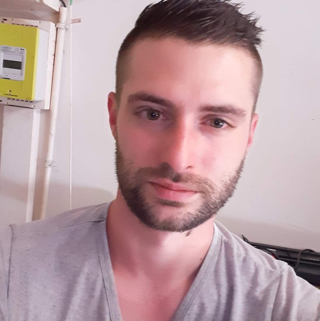 Profil de Alberto, 32 ans, Gay Monaco à Andernay