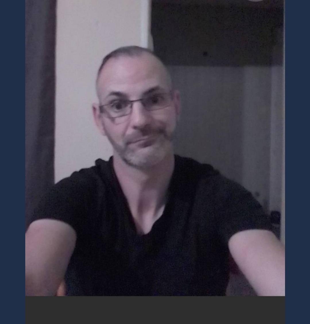 Profil de Darin, 45 ans, Gay Monaco à Dury