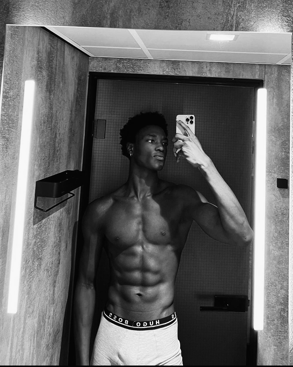 Profil de Martinho, 29 ans, Gay Monaco à Baon