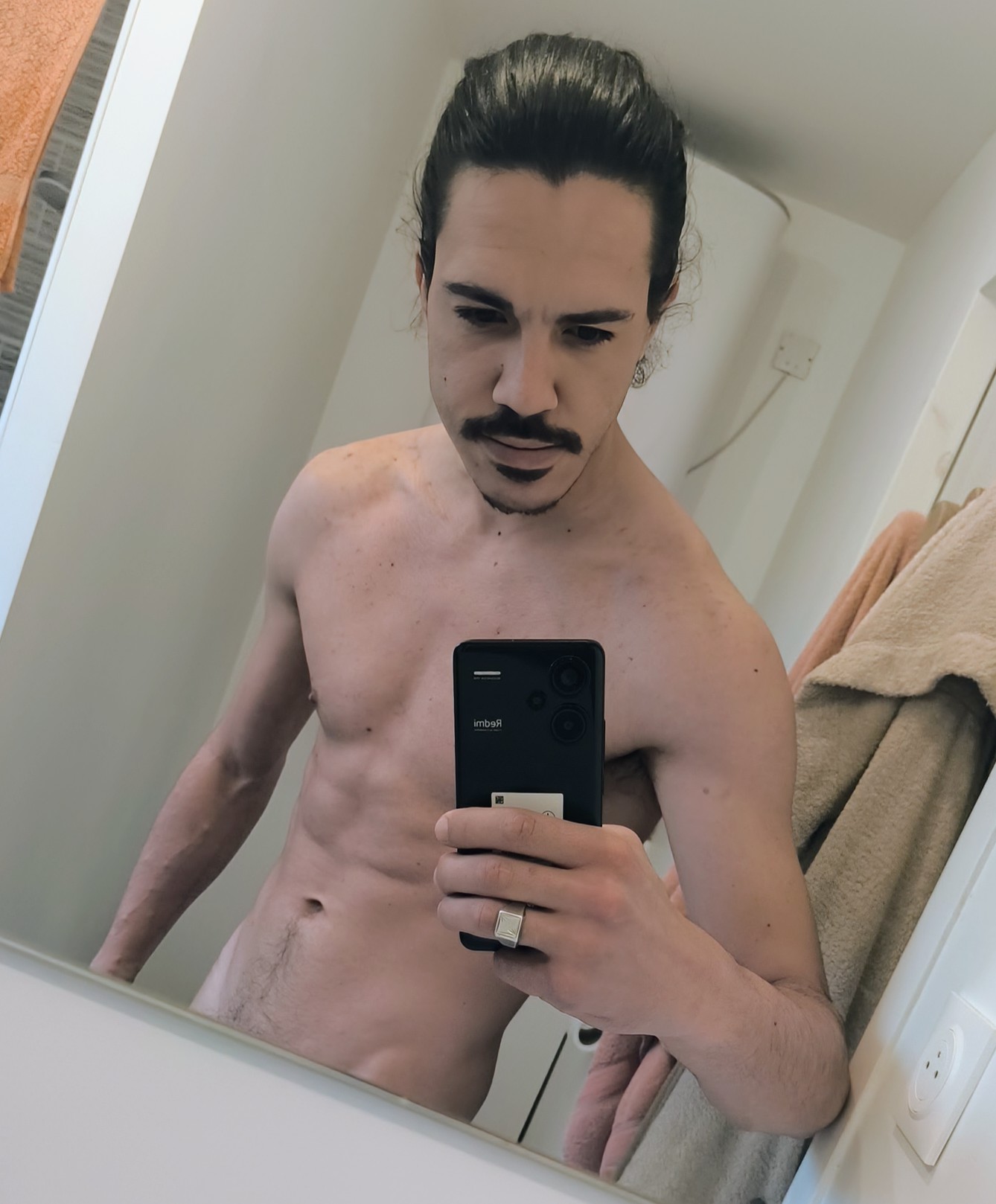 Profil de Soren, 31 ans, Gay Monaco à Vauxrezis