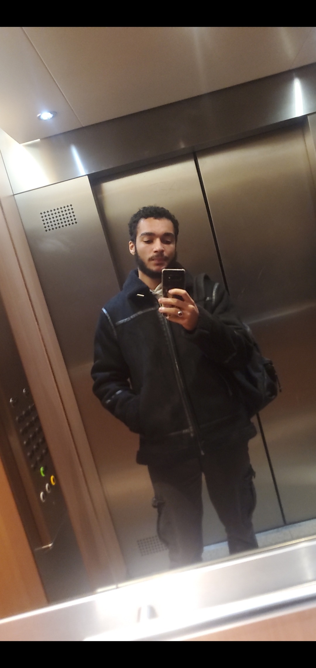 Profil de Rakib, 20 ans, Gay Monaco à Chigny