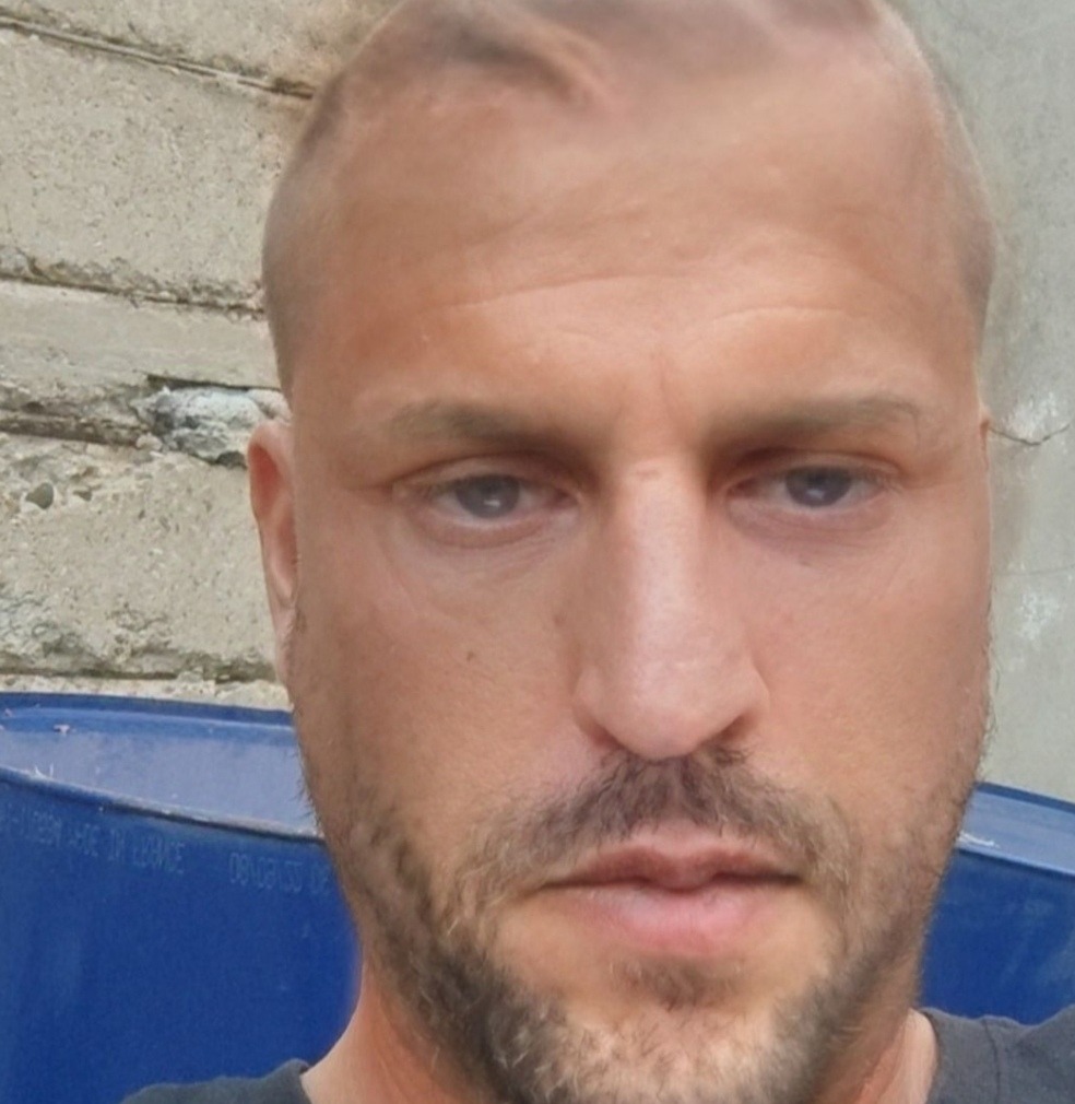 Profil de Louny, 50 ans, Gay Monaco à Biéville