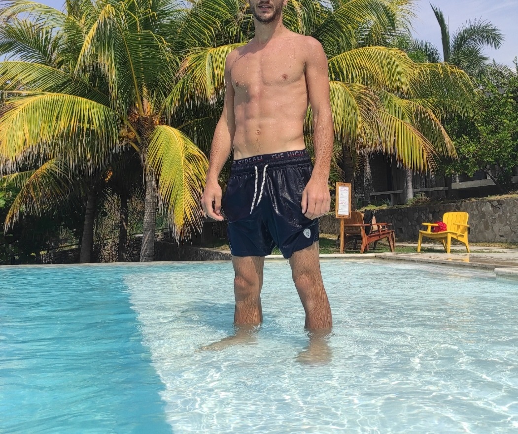 Profil de Furkan, 32 ans, Gay Monaco à Amiens