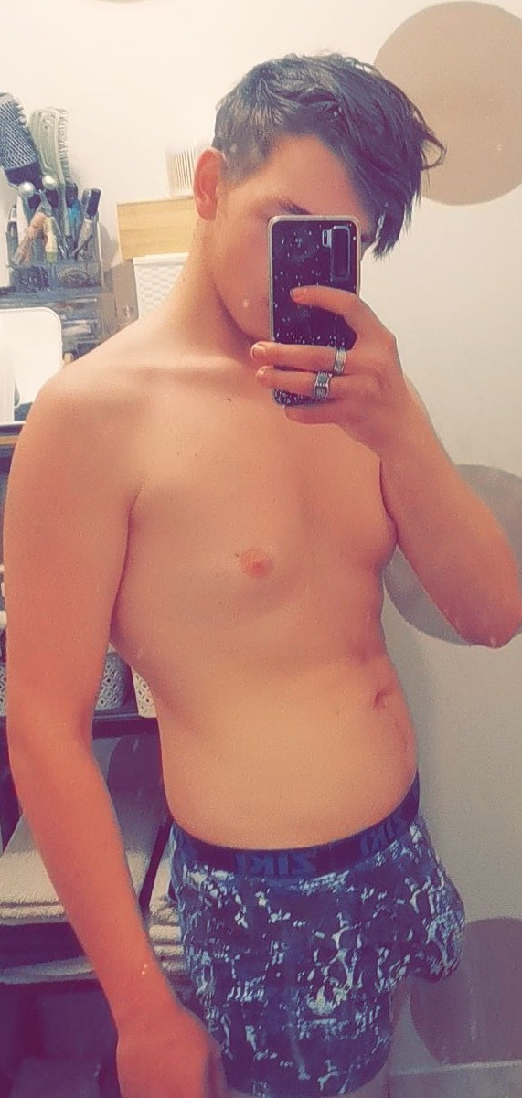 Profil de Mahir, 20 ans, Gay Monaco à Benest