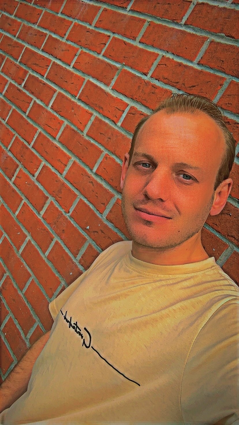 Profil de Albino, 27 ans, Gay Monaco à Ostel