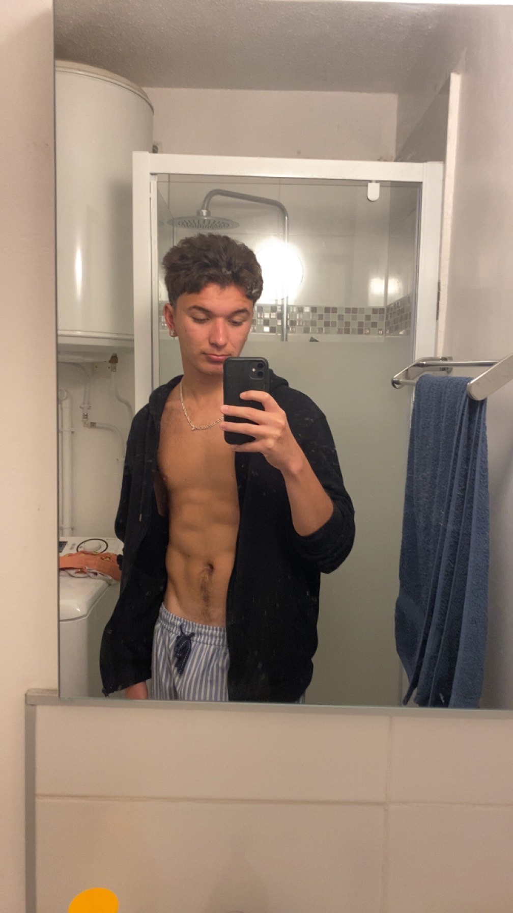 Profil de Nidhal, 23 ans, Gay Monaco à Eth