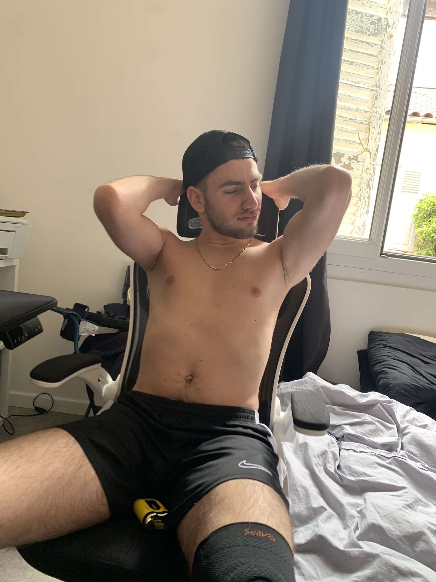 Profil de Palmyr, 20 ans, Gay Monaco à Proix