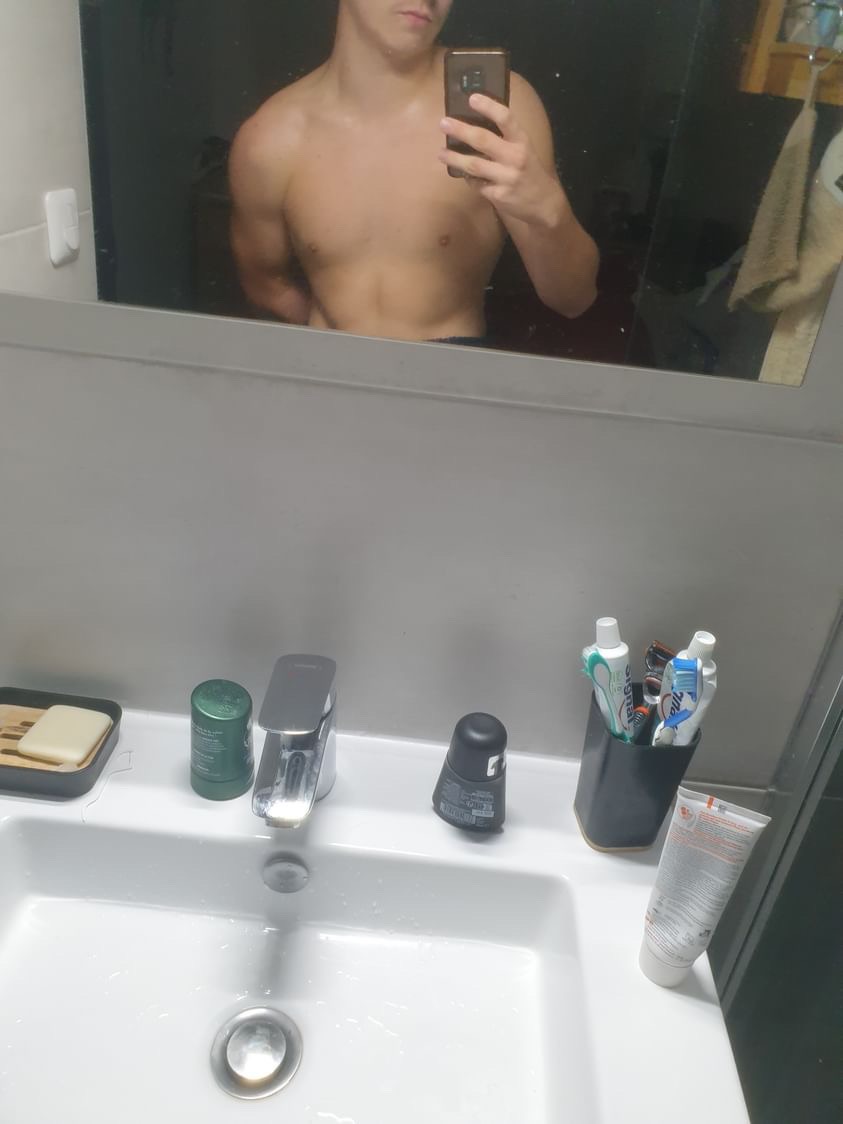 Profil de Hachim, 18 ans, Gay Monaco à Béhen
