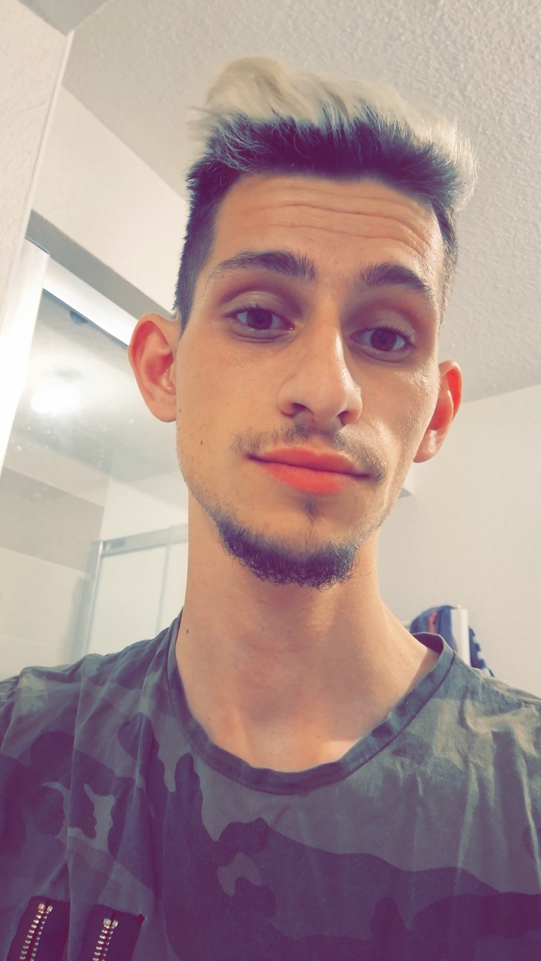 Profil de Jean-benoit, 27 ans, Gay Monaco à Bettant