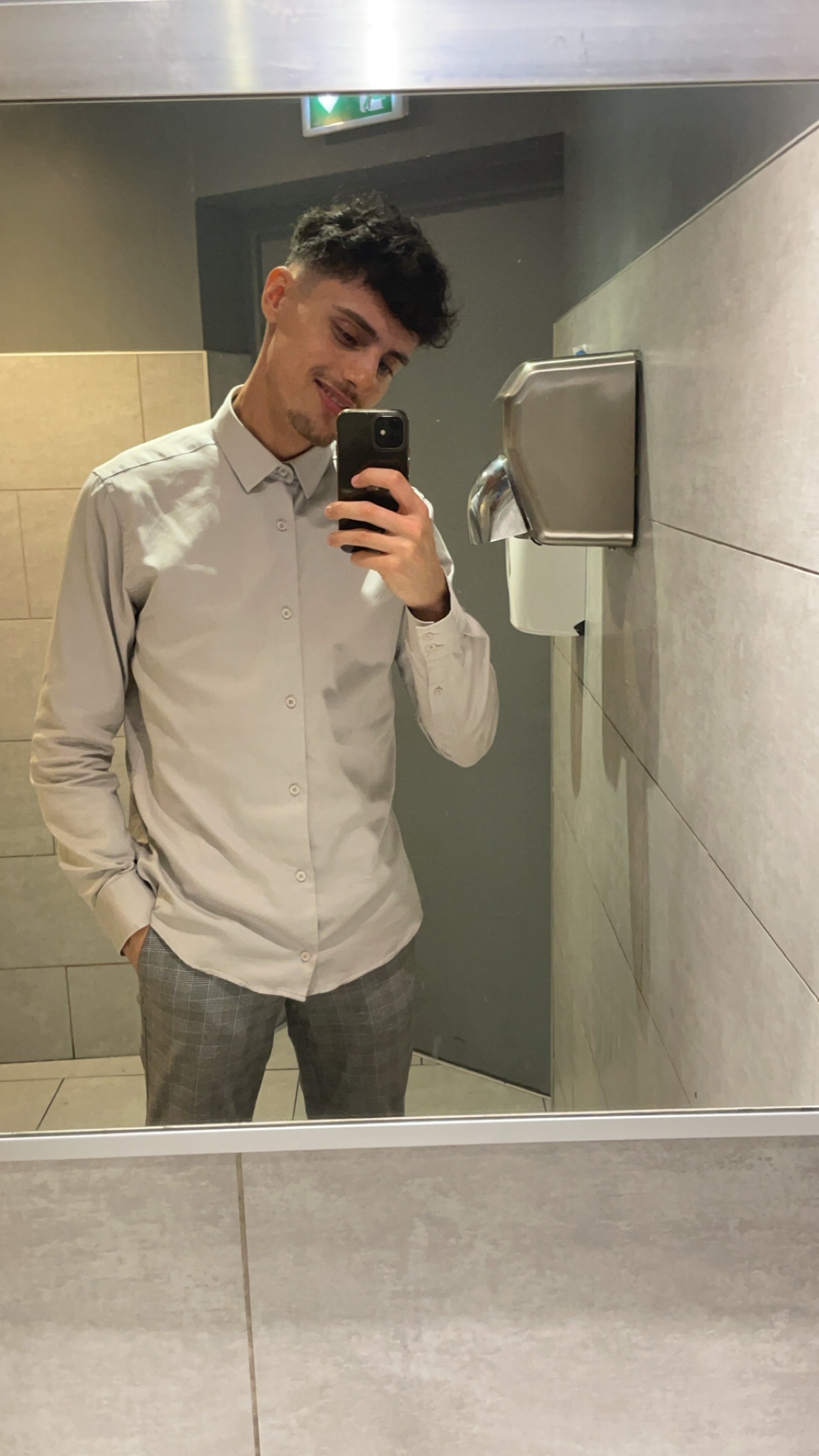 Profil de Thobias, 22 ans, Gay Monaco à Escobecques