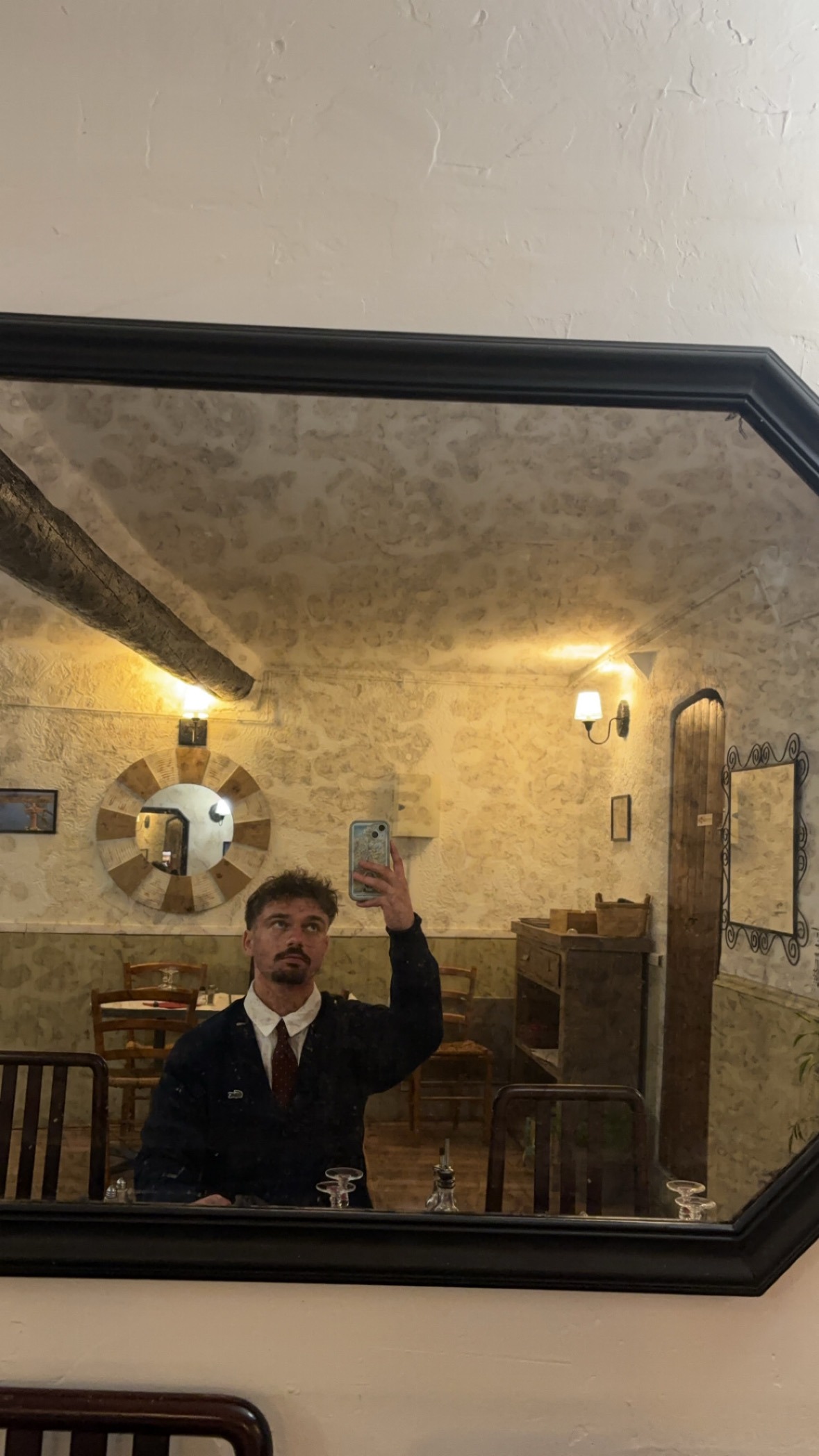 Profil de Nidhal, 22 ans, Gay Monaco à Aulas