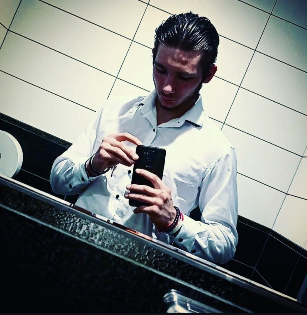 Profil de Ezeckiel, 21 ans, Gay Monaco à Pitgam
