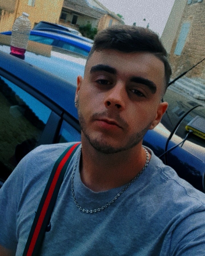 Profil de Pierre-hubert, 21 ans, Gay Monaco à Arry