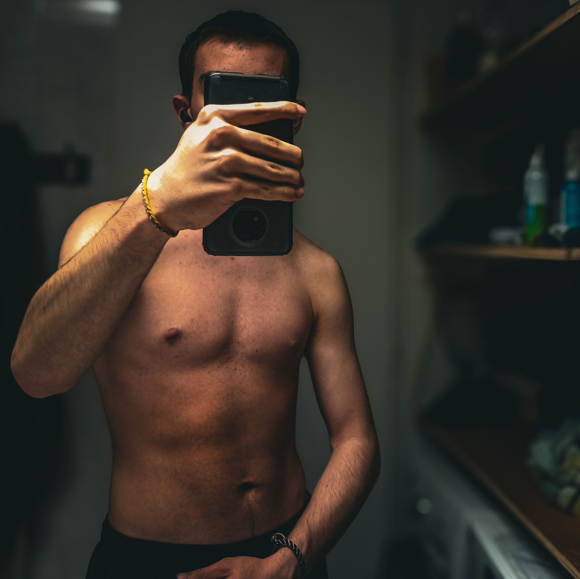 Profil de Tony, 21 ans, Gay Monaco à Œuilly