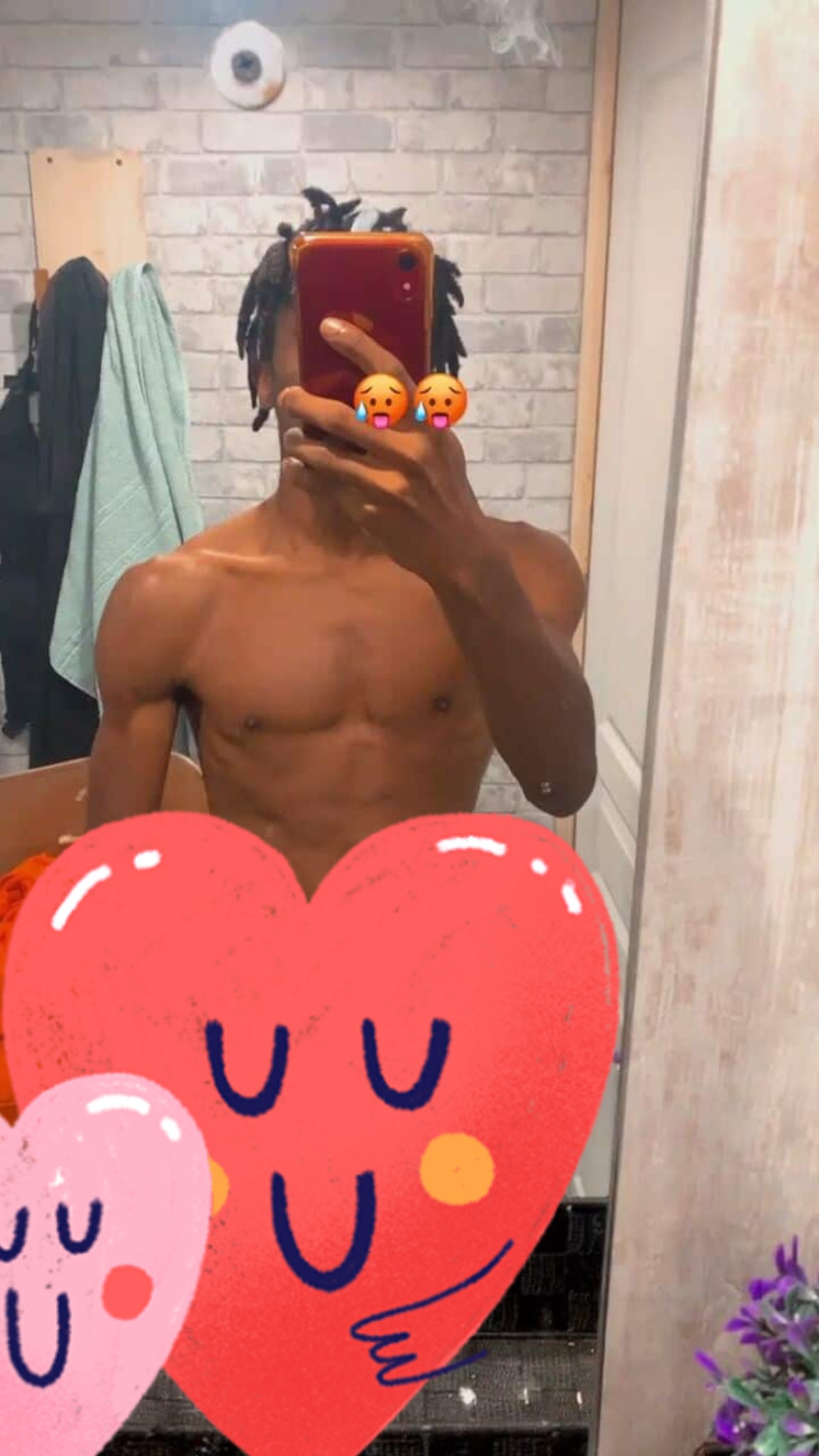 Profil de Tcha, 23 ans, Gay Monaco à Beaucoudray