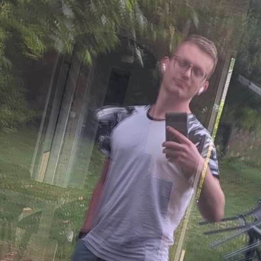 Profil de Del, 25 ans, Gay Monaco à Fontaine-Uterte