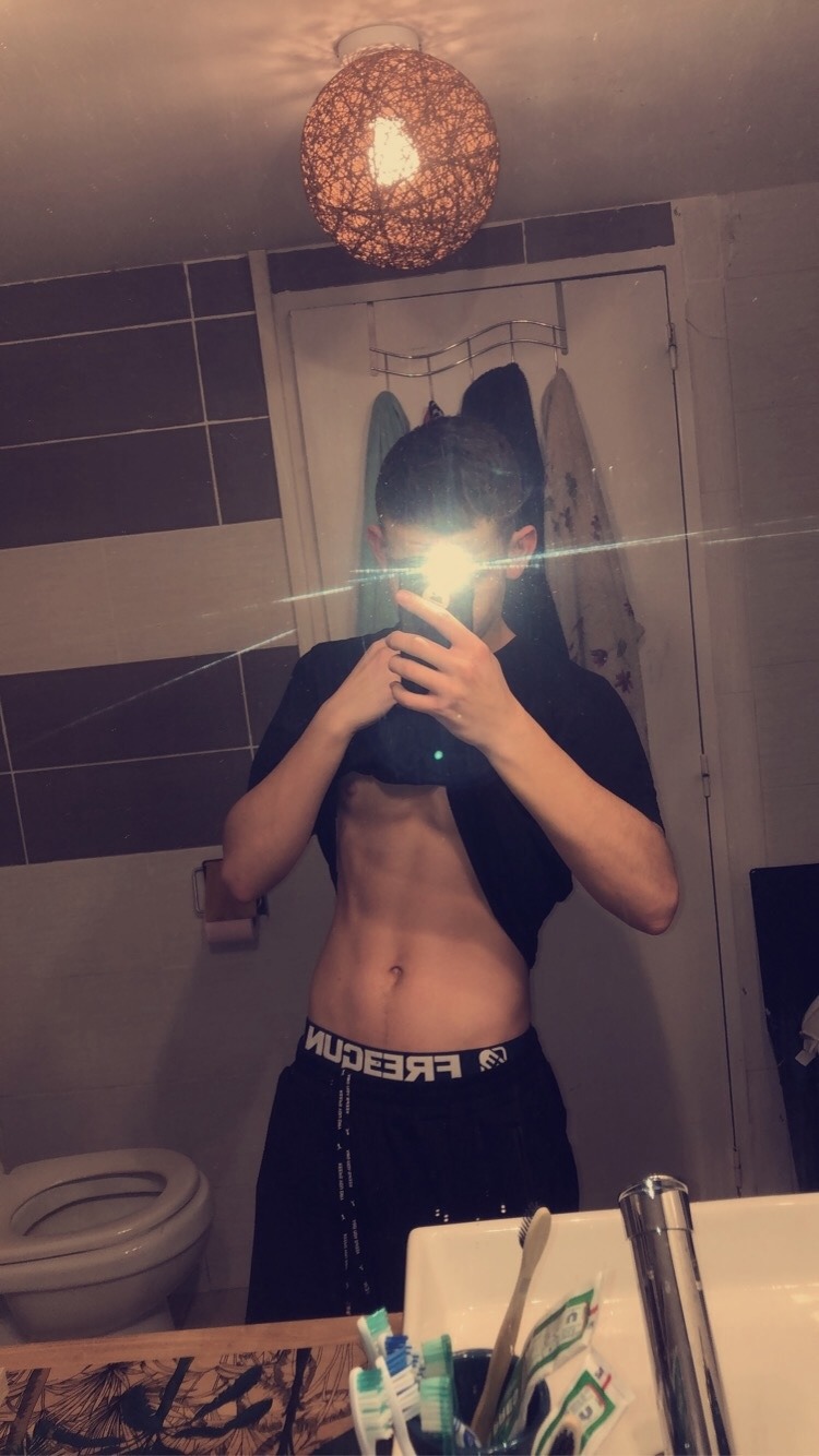 Profil de Elwann, 20 ans, Gay Monaco à Belmont