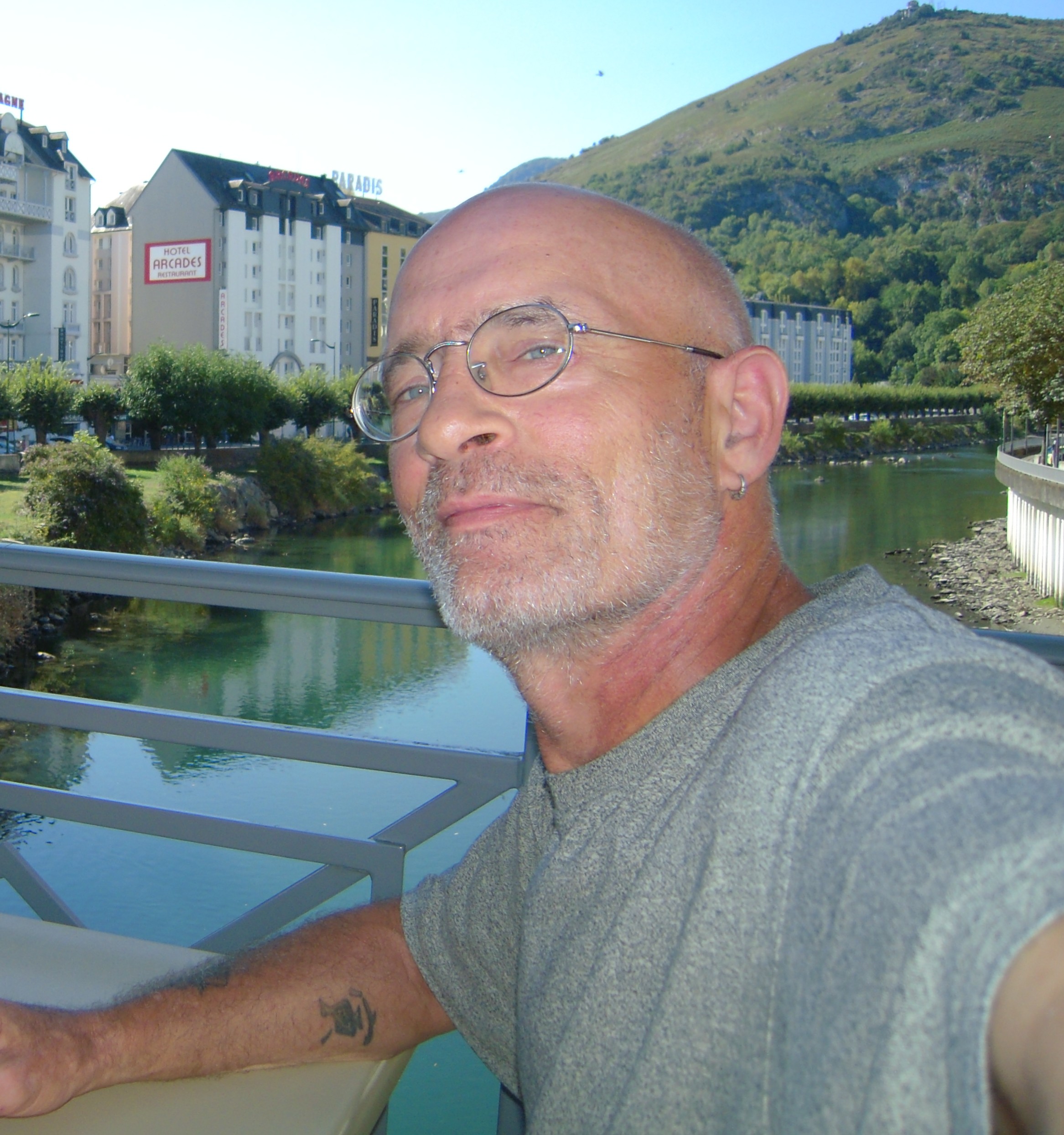 Profil de Sonam, 54 ans, Gay Monaco à Buironfosse