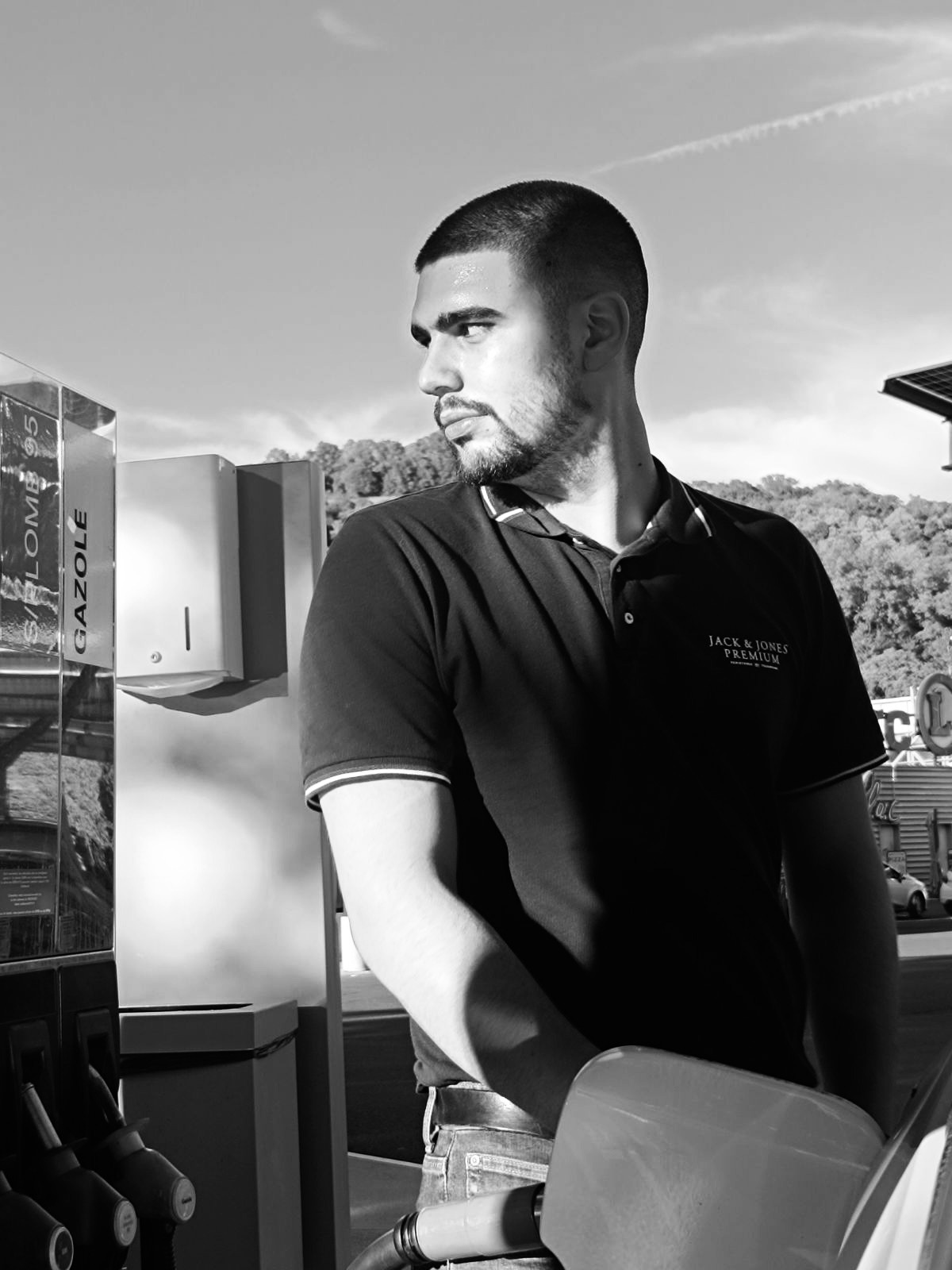 Profil de Fatah, 21 ans, Gay Monaco à Arry