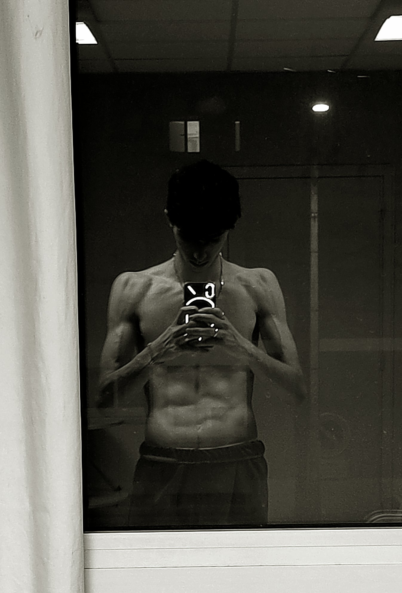 Profil de Ayoub, 20 ans, Gay Monaco à Aspères
