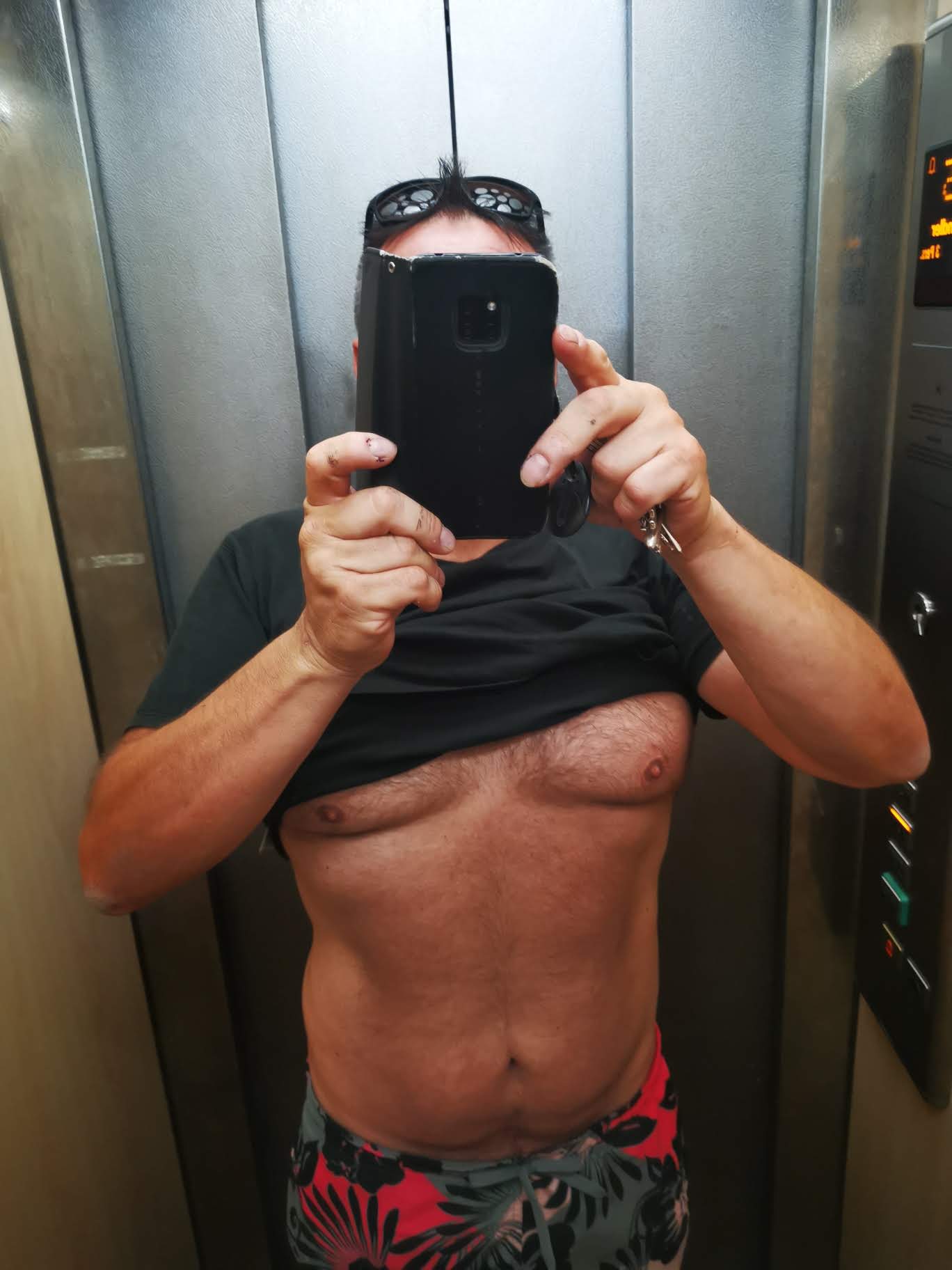 Profil de Atila, 55 ans, Gay Monaco à Écaillon
