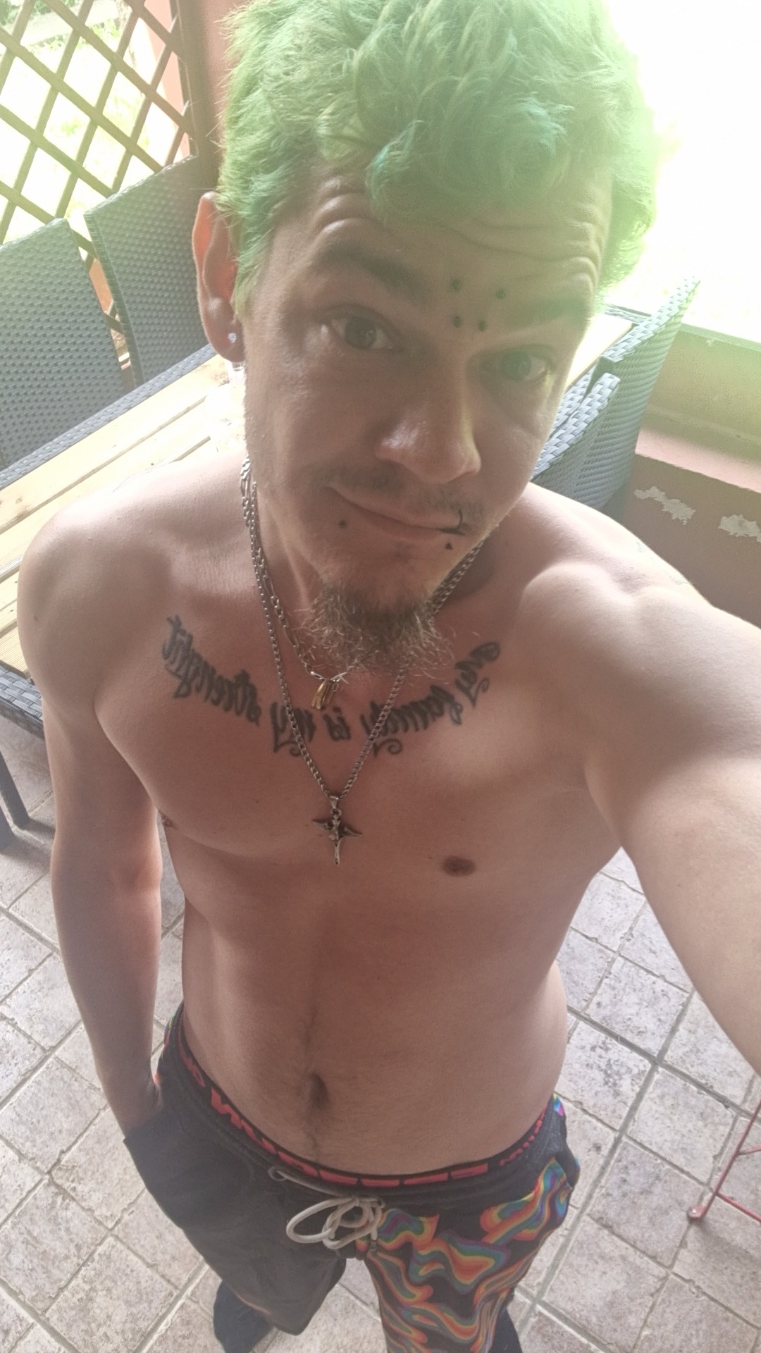 Profil de Rahman, 28 ans, Gay Monaco à Aubiet