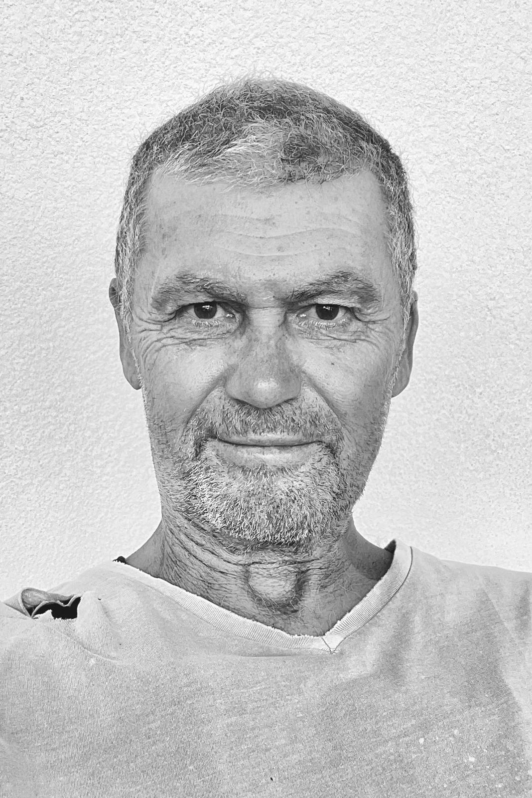 Profil de Bartholome, 55 ans, Gay Monaco à Esnes