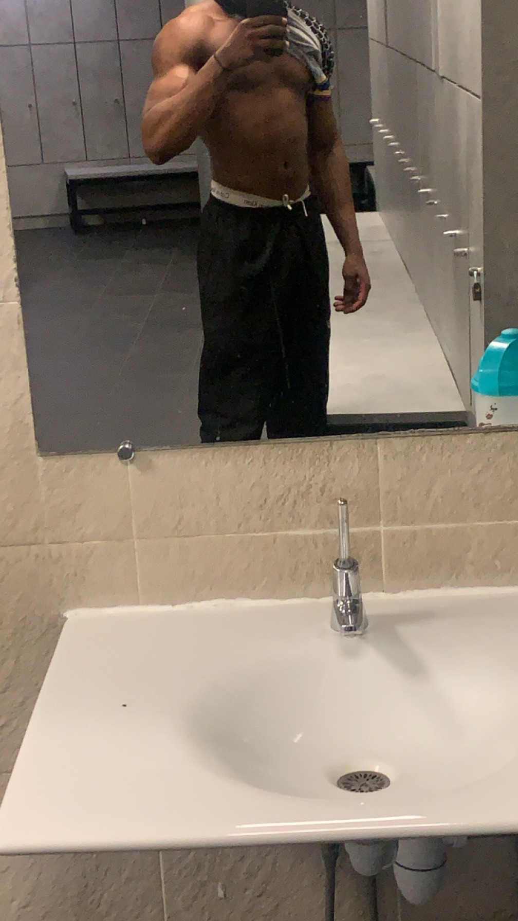 Profil de Maximilian, 23 ans, Gay Monaco à Belvézet