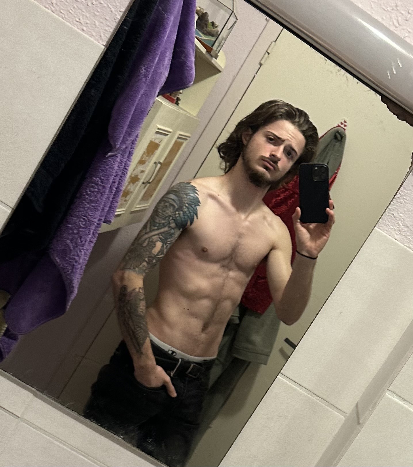 Profil de Jordhan, 25 ans, Gay Monaco à Brannay