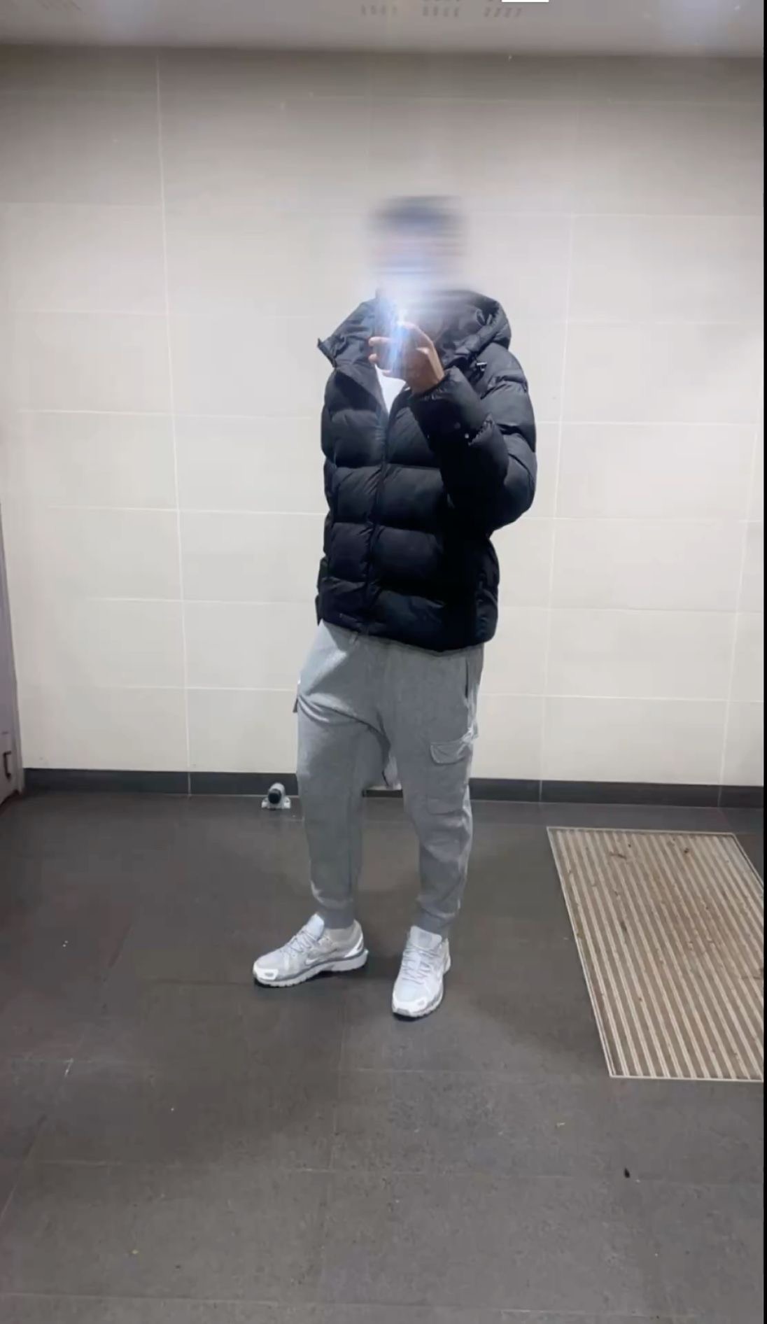 Profil de Sullyvann, 18 ans, Gay Monaco à Beaucoudray