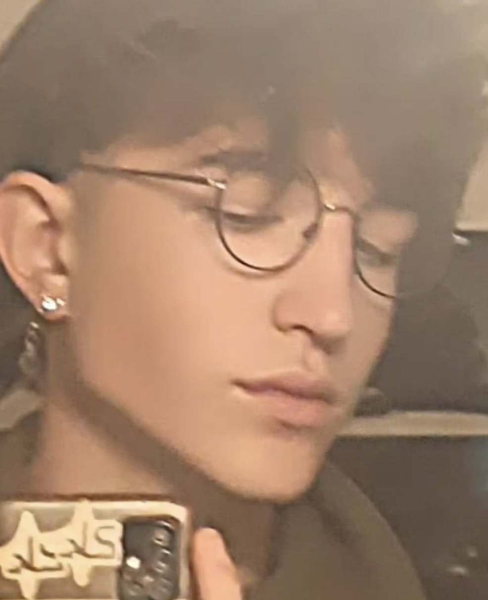 Profil de Virgile, 19 ans, Gay Monaco à Steene